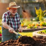 What tool loosens dirt in the garden